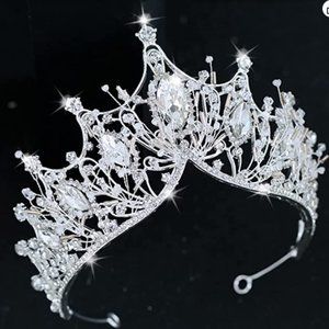 Tiara / Crown